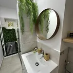 Zen Downtown شقة *
